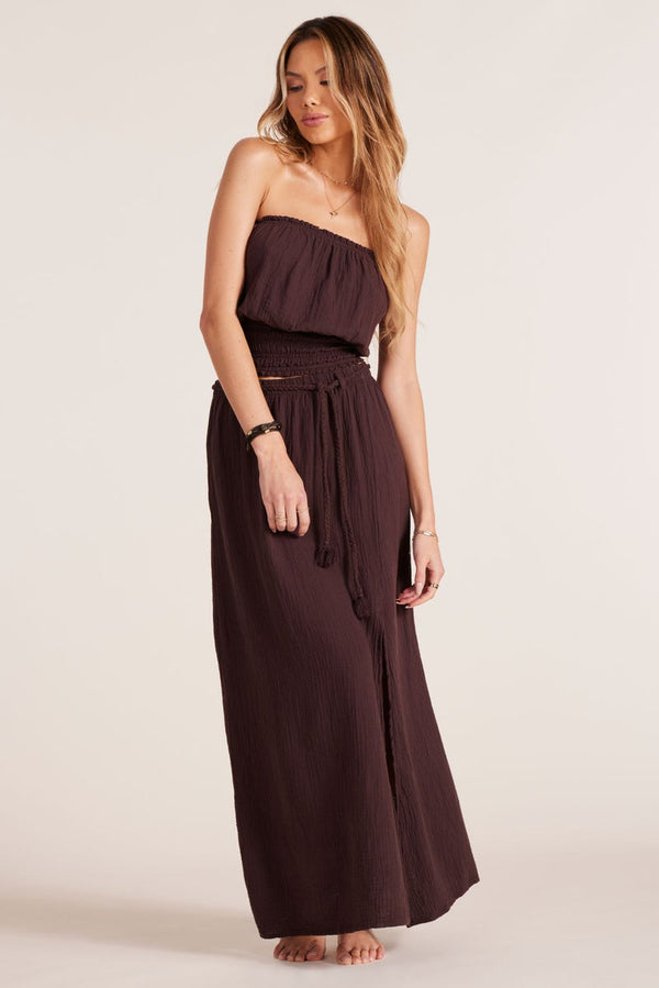 Bobi Maxi Skirt with slit and Belt